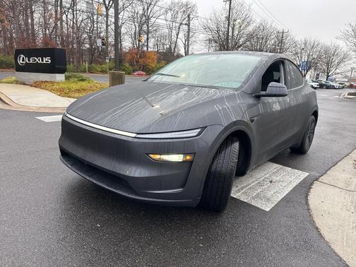 2026 Tesla Model Y Long Range Dual Motor All-Wheel Drive