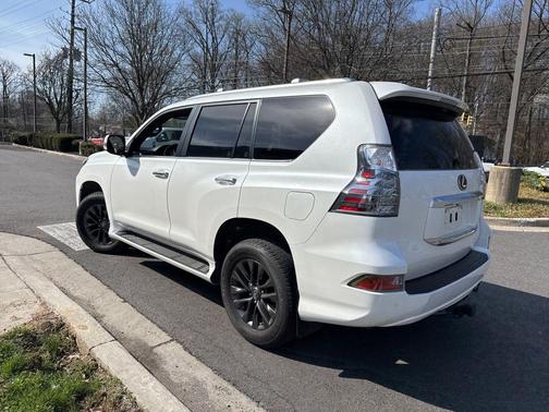 2023 Lexus GX 460 Premium