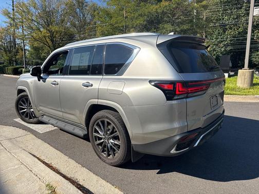 2024 Lexus LX 600 Base