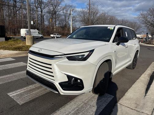2024 Lexus TX 500h F SPORT Premium