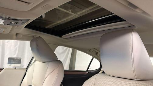 2025 Lexus ES 350 Base