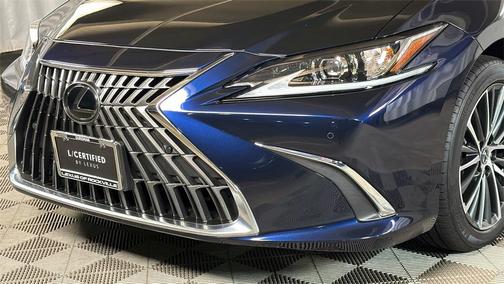 2025 Lexus ES 350 Base