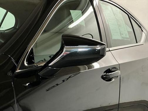 2024 Lexus ES 350 Base