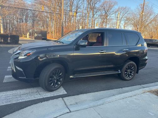 2023 Lexus GX 460 Premium