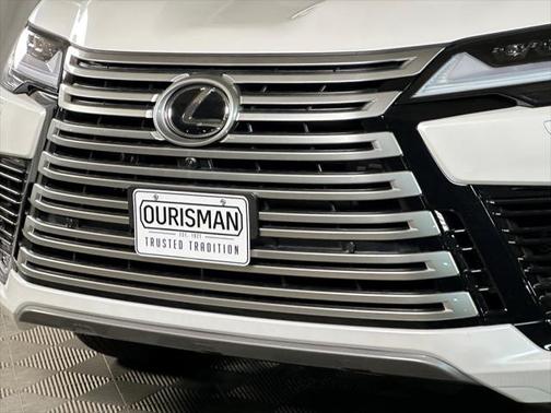 2025 Lexus LX 600 Luxury