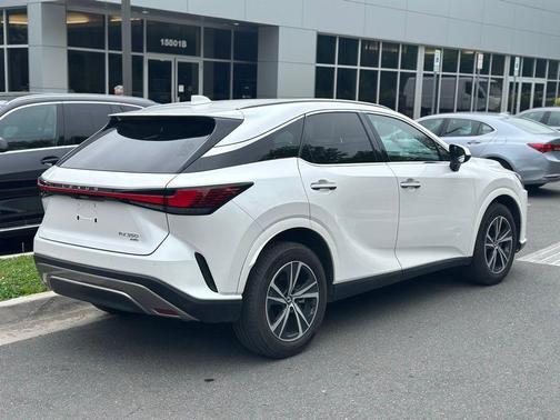 Eminent White Pearl 2024 Lexus RX 350 Premium