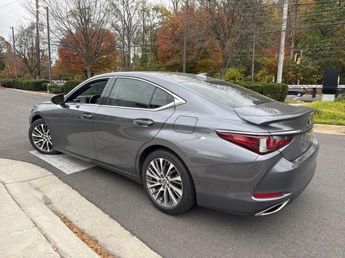 2020 Lexus ES 350 Base