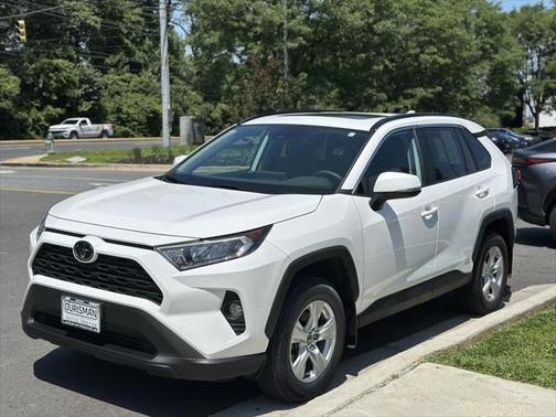 2020 Toyota RAV4 XLE