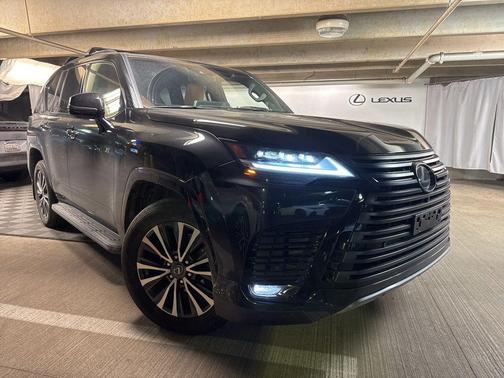 2024 Lexus LX 600 Premium