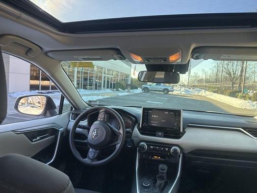 2019 Toyota RAV4 Hybrid XLE