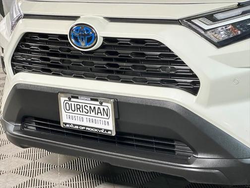 2022 Toyota RAV4 Hybrid XLE Premium