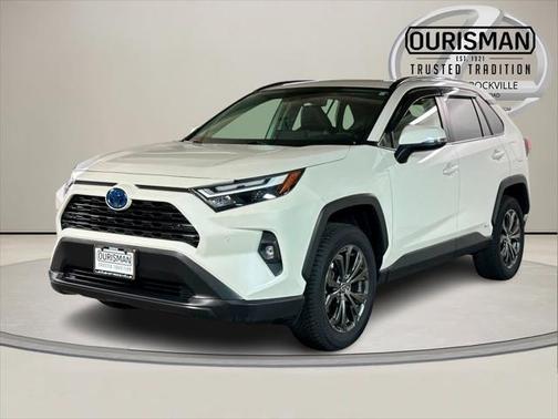 2022 Toyota RAV4 Hybrid XLE Premium
