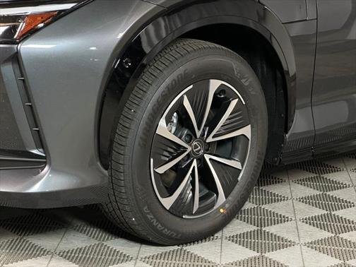 2025 Lexus RZ 450e Premium