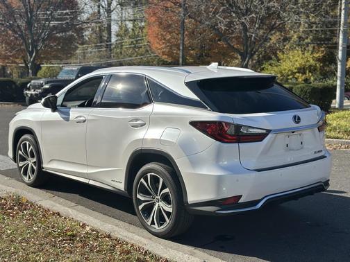 2022 Lexus RX 450h Base