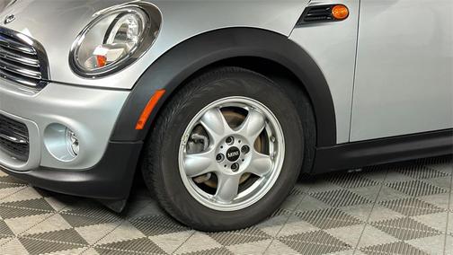 2011 MINI Cooper S Base