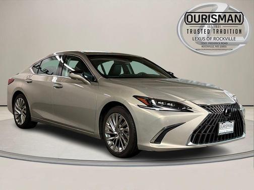 2023 Lexus ES 300h Ultra Luxury