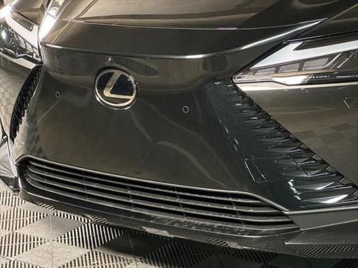 2025 Lexus RZ 450e Premium