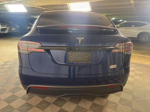 2022 Tesla Model X Plaid Tri Motor All-Wheel Drive