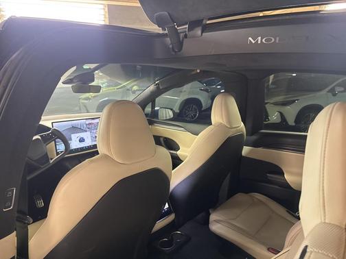 2022 Tesla Model X Plaid Tri Motor All-Wheel Drive