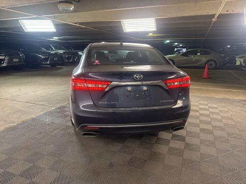 2016 Toyota Avalon Limited