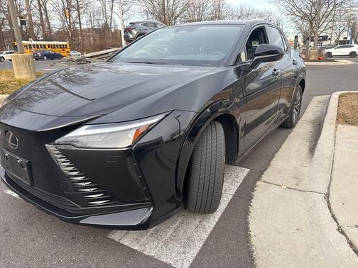 2023 Lexus RZ 450e Premium