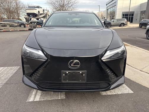 2023 Lexus RZ 450e Premium