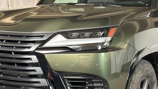 Nori Green Pearl 2025 Lexus LX 700h Overtrail