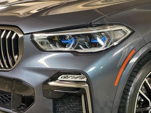 2020 BMW X5 M50i