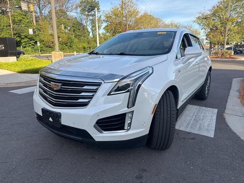 2018 Cadillac XT5 Premium Luxury