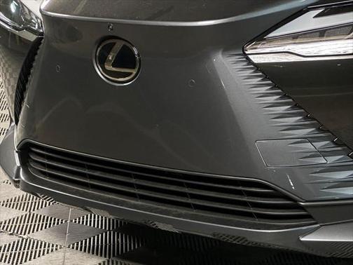 2025 Lexus RZ 450e Premium