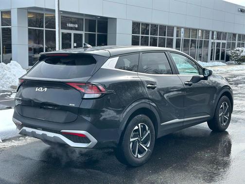 2023 Kia Sportage Hybrid LX