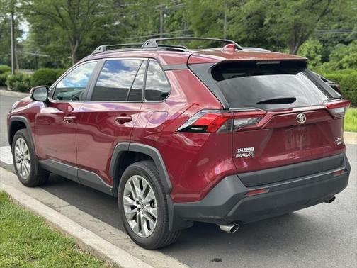 2022 Toyota RAV4 XLE Premium