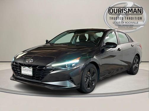 2021 Hyundai ELANTRA SEL