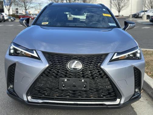 2024 Lexus UX 250h F Sport