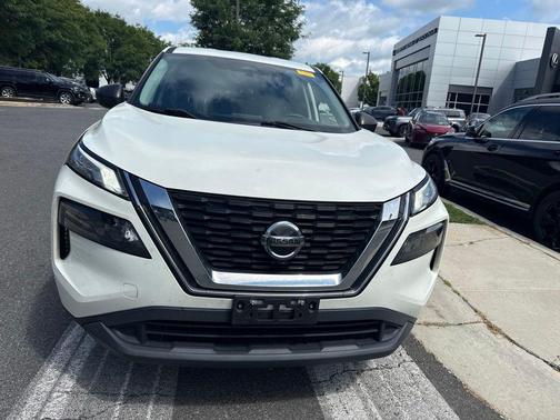 Glacier White 2021 Nissan Rogue S
