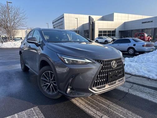 2026 Lexus NX 450h+ Premium