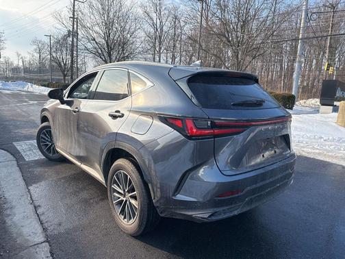 2026 Lexus NX 450h+ Premium