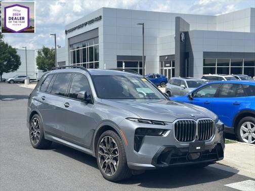 2025 BMW X7 xDrive40i