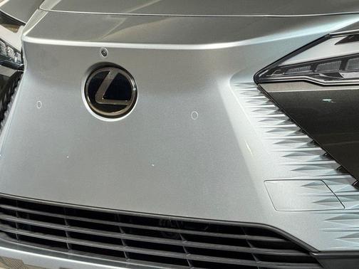 2023 Lexus RZ 450e Premium