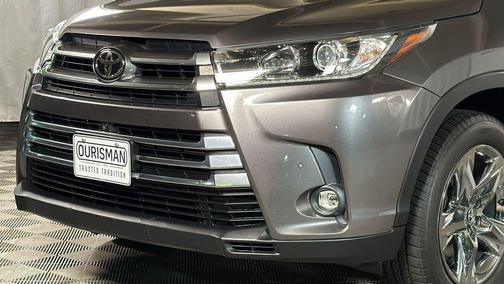 Predawn Gray Mica 2019 Toyota Highlander Limited Platinum
