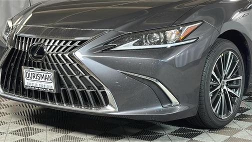 2025 Lexus ES 350 Base