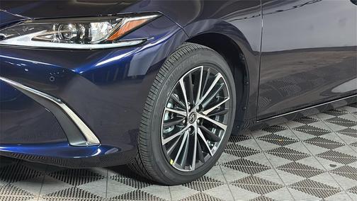 2025 Lexus ES 350 Base