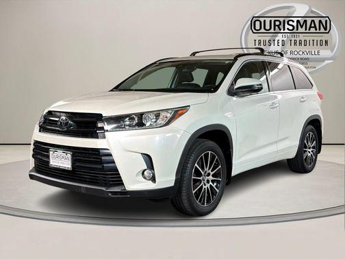Blizzard Pearl 2018 Toyota Highlander SE
