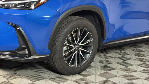 2024 Lexus NX 350h Premium