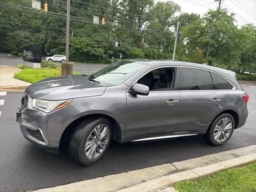 2017 Acura MDX 3.5L w/Technology Package