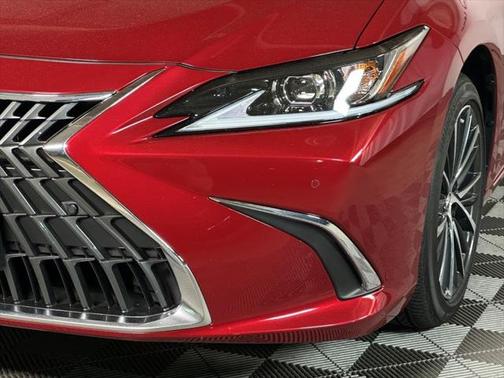 2024 Lexus ES 350 Base