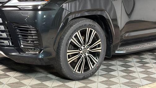 Caviar 2026 Lexus LX 700h Luxury