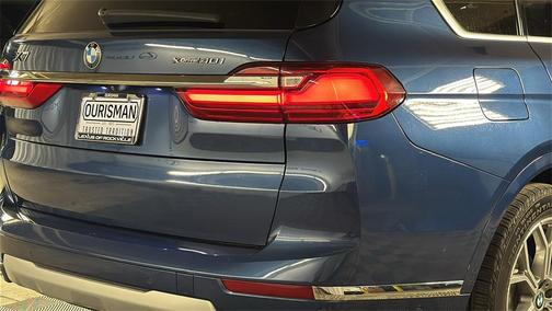 2022 BMW X7 xDrive40i