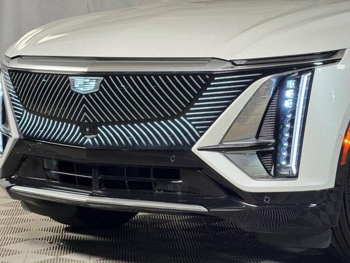2024 Cadillac LYRIQ Luxury