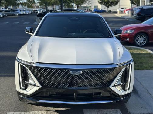2024 Cadillac LYRIQ Luxury